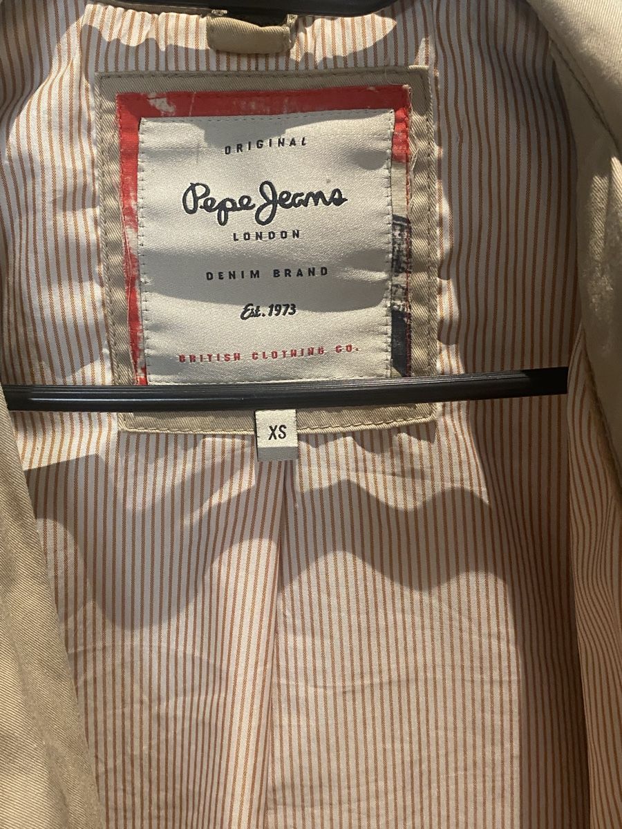 Pepe Jeans Giacche: Pepe Jeans Trenchcoat Gr. XS – Usato da Berg SG venduto da Silversurfer 2