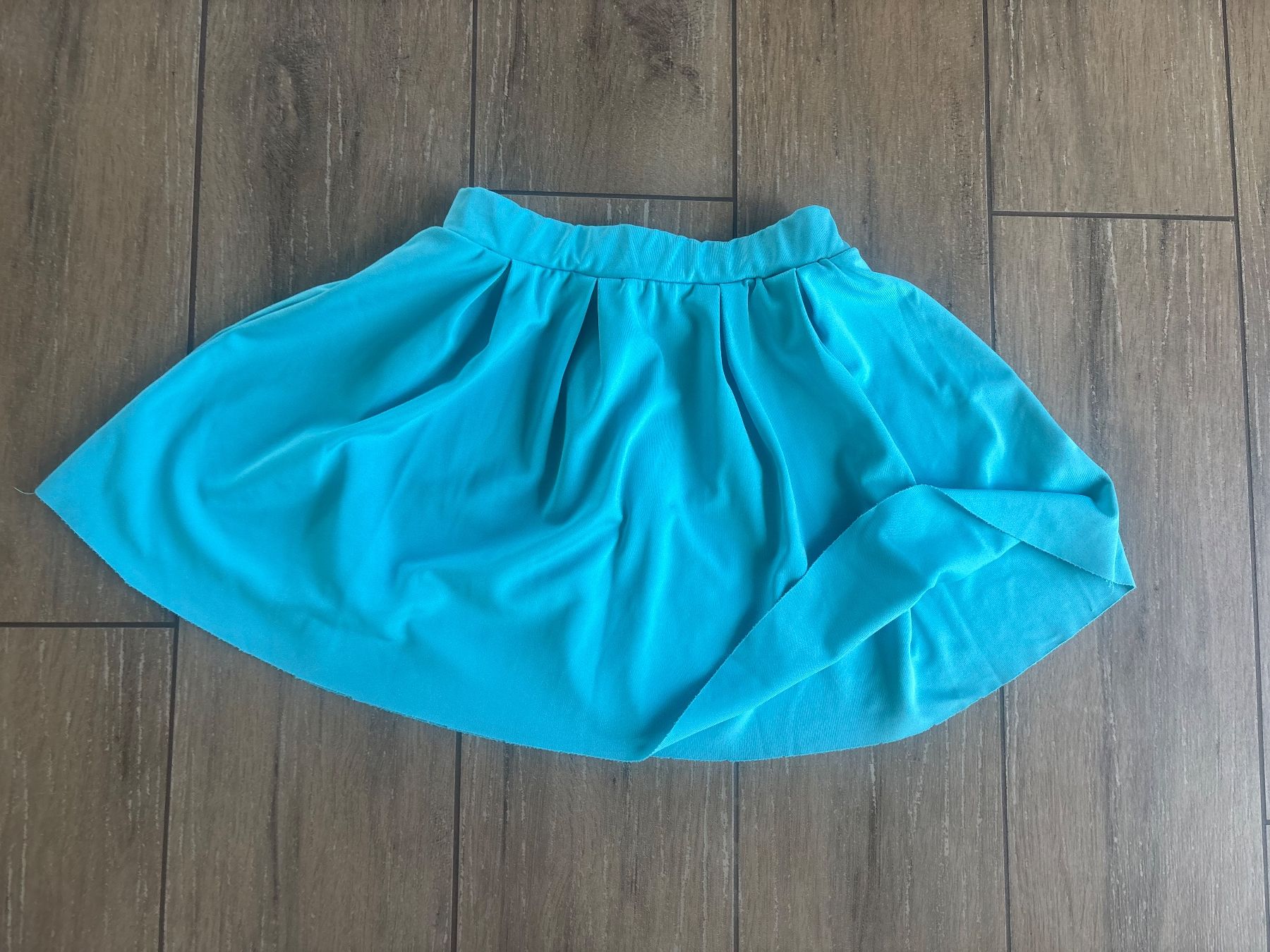 Robes et jupes: 110_wie NEU – Neuf (Voir description) à Versegeres par kista 1