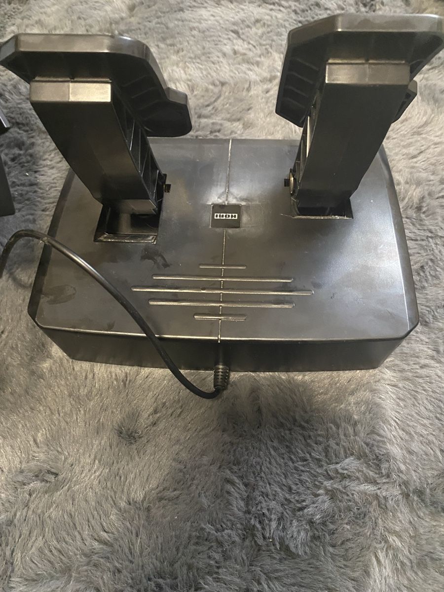 Console: Ps4 lenkrad – Usato da Schönenwerd venduto da nic_mrm9 1