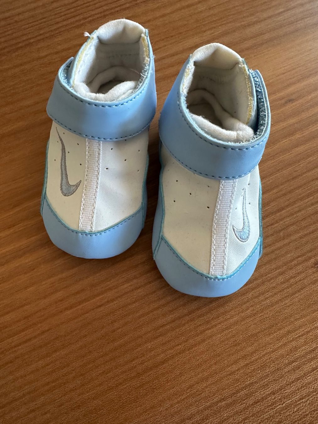 Nike Schuhe für Jungen: Babyschuhe Nike Grösse 17, neu – Neu (gemäss Beschreibung) aus Niederbüren von Hudi_1974