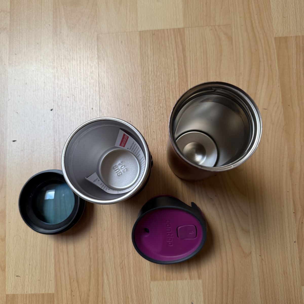 Tazze: Contigo & Objektiv Trinkbecher Edelstahl – Usato da Thun venduto da BanjoDan 3
