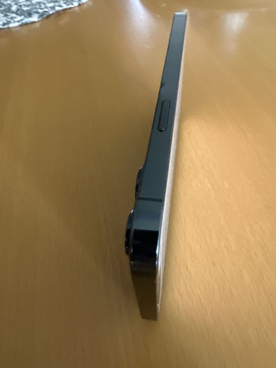 Apple Handys / Smartphones: Iphone 12 pro max – Gebraucht aus Unterägeri von icham12 3