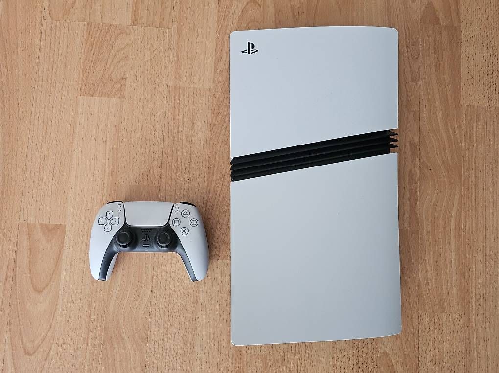 Sony Konsolen: PlayStation 5 Pro  2 TB  Top Zustand – Gebraucht aus Winterthur von Alex771 2