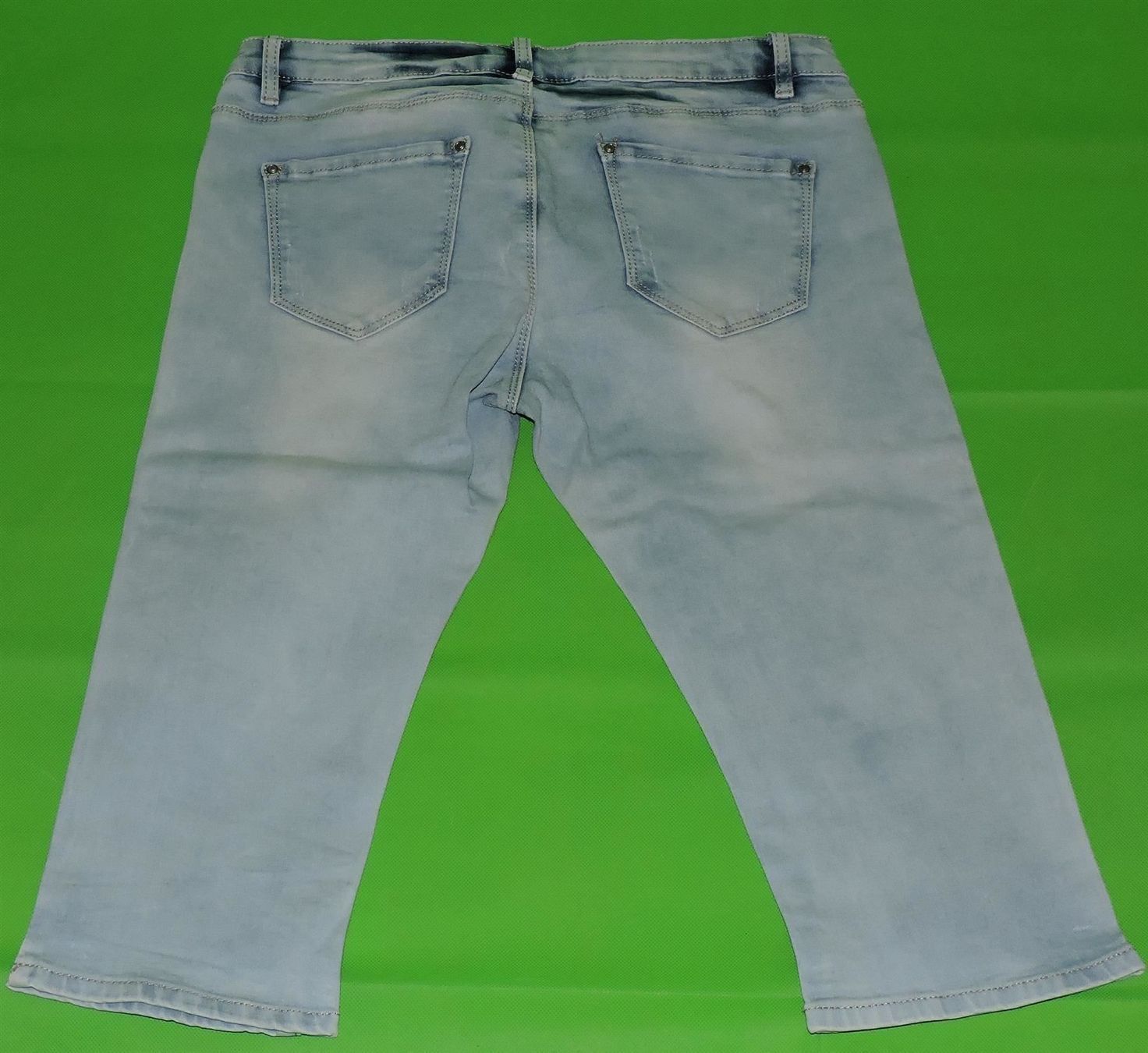 🌺 Jeans 3/4 T: 40 🌺 (D’occasion) à Sorvilier pour CHF 10 – avec