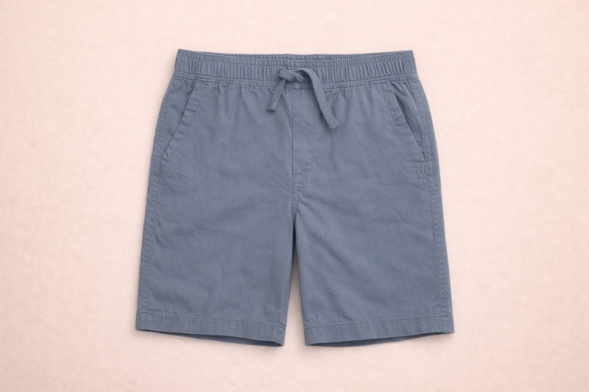 Pantaloni: SHORTS BLEUS À TAILLE ÉLASTIQUE – Nuovo (secondo la descrizione) da Lausanne venduto da mar_6snp 1
