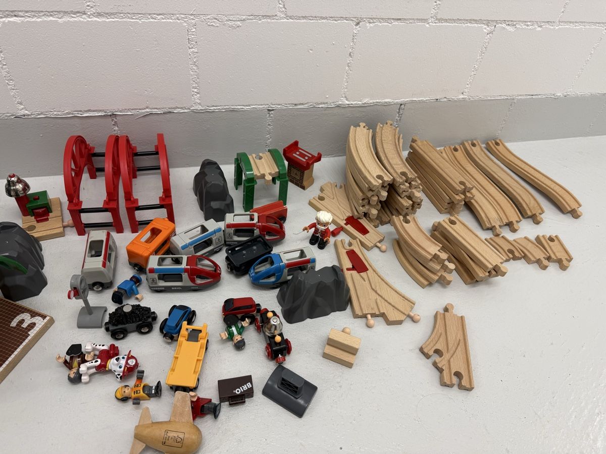 Brio Jouets: Brio Eisenbahn Sets – D'occasion à Meilen par artnotice 2