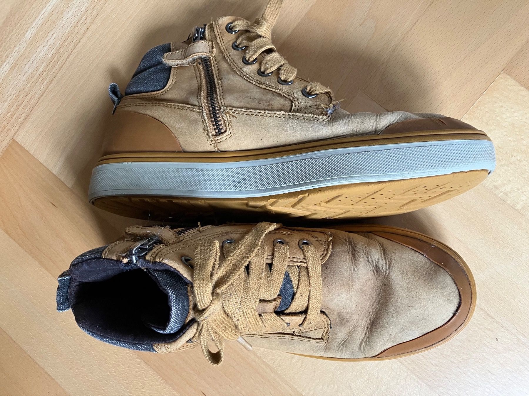 Geox Schuhe für Jungen: Geox Schuhe Grösse 38 – Gebraucht aus Zürich von rebene 1