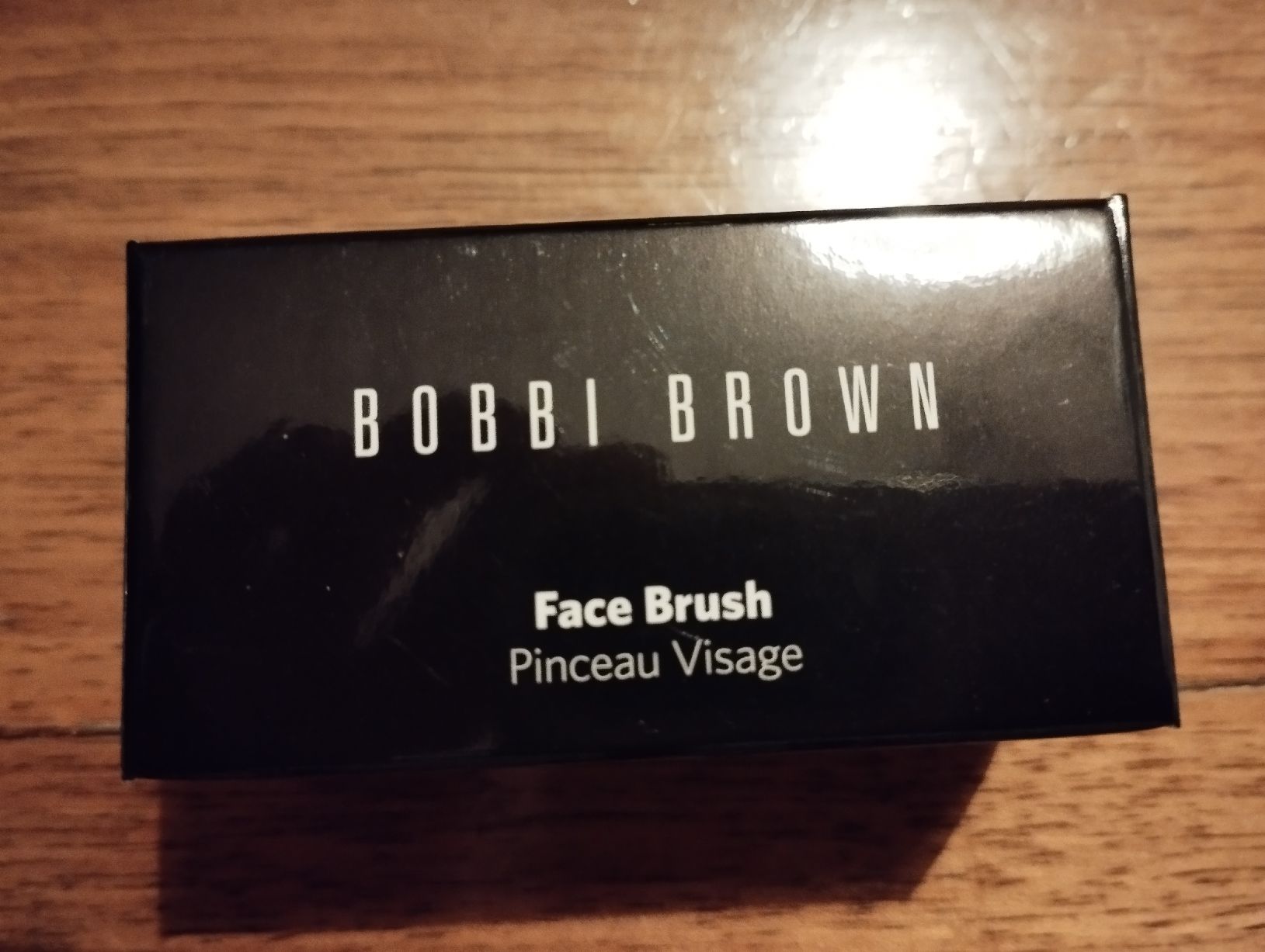Bobbi Brown Make-up: Bobbi Brown Face Brush – Nuovo e nell'imballaggio originale da Wil / ZH venduto da Tomseymoor