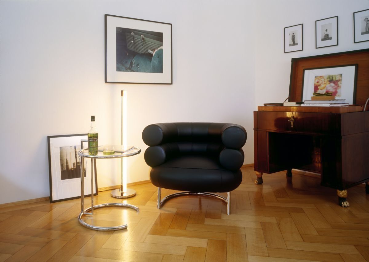 Comodini: 2 Beistelltische Adjustable Table E 1027 Parsolglas NEU! – Nuovo e nell'imballaggio originale da Wilen b. Wollerau venduto da Topclassic 6