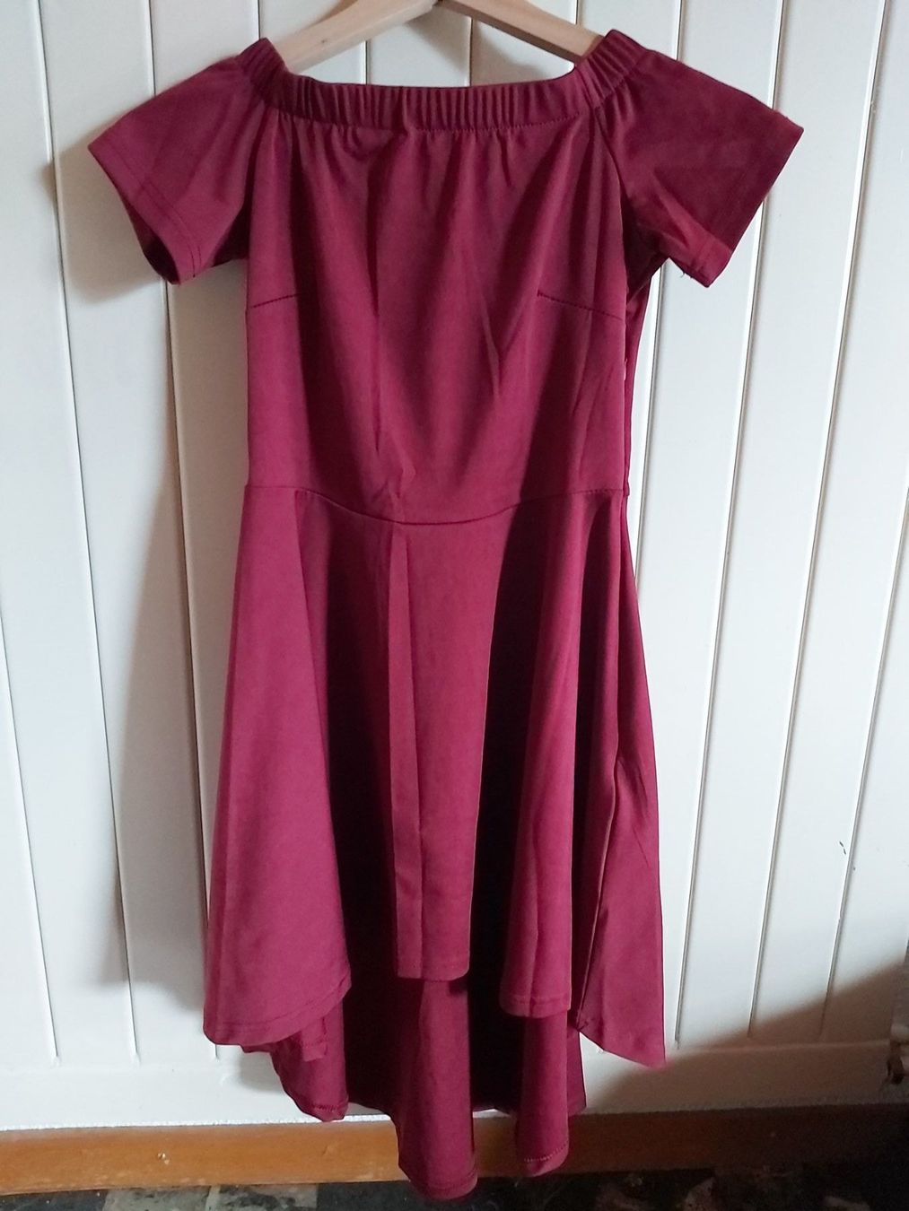 Vestiti & Gonne: Rotes Kleid/ Robe rouge – Usato da Boveresse venduto da Marie-22