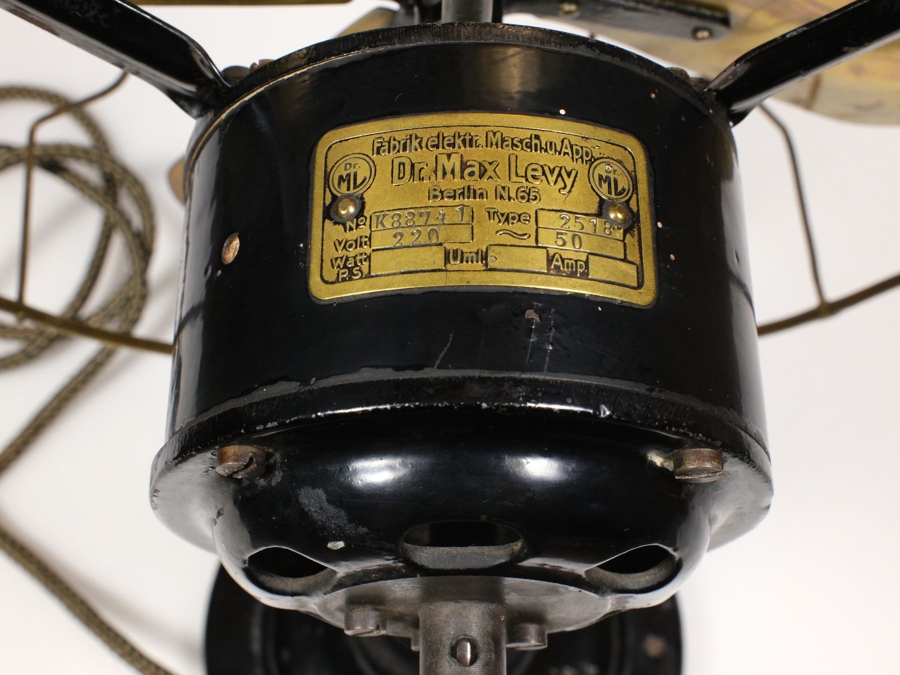 Ventilateurs: Antiker Ventilator Dr. ML, Max Levy Berlin N.65, Type 2518 – Défectueux à Lobsigen par Markus_Haenggi_Bern 6