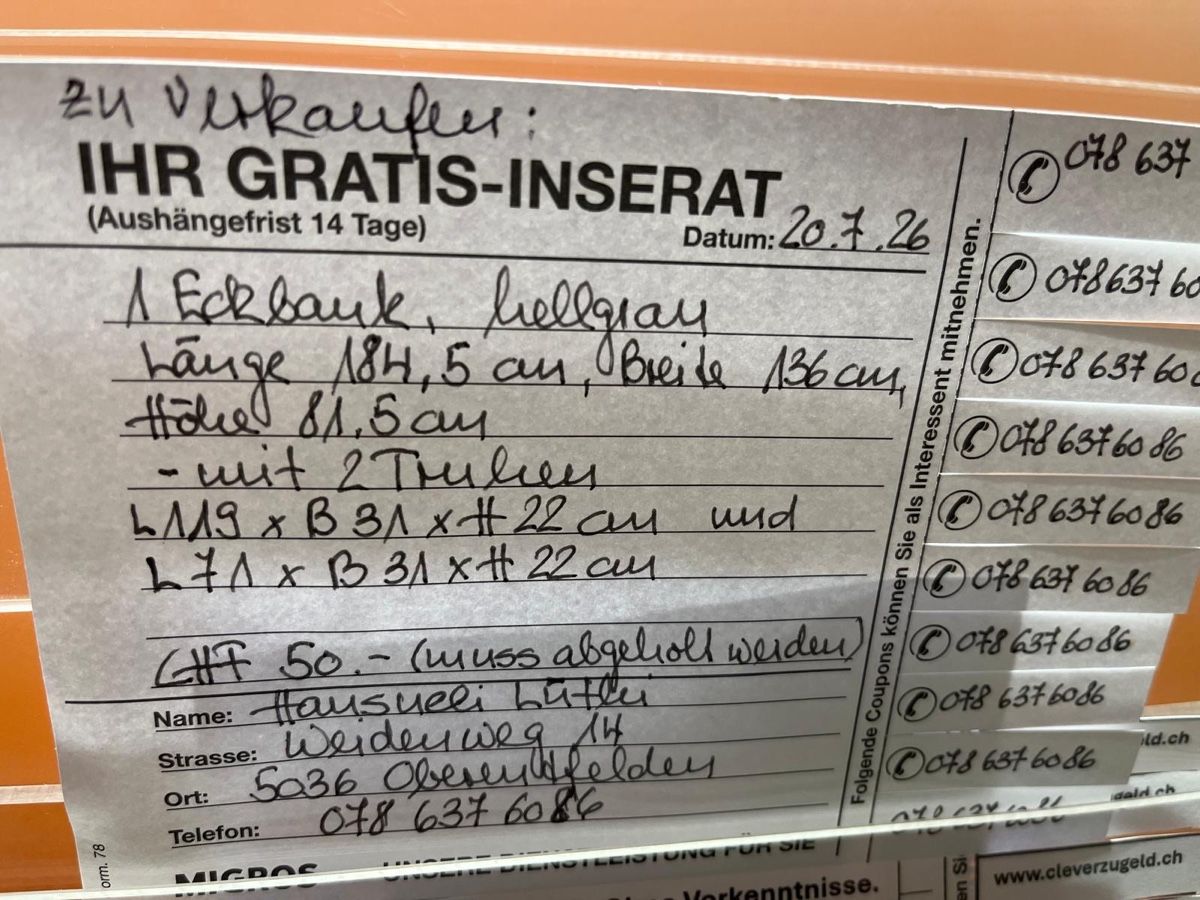 Bancs: Grauer Holz-Eckbank  – D'occasion à Rupperswil par xyzcr97 1