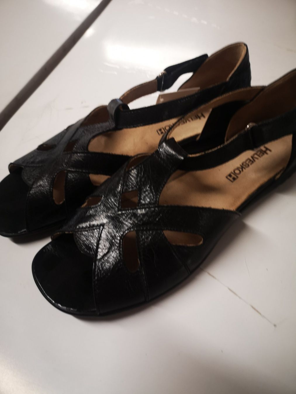 Helvesko Damenschuhe: Helvesko – Neu und originalverpackt aus Möhlin von Highwaytom
