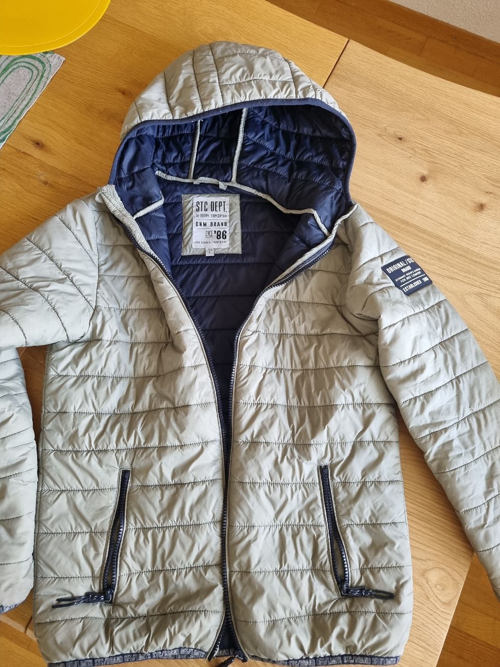 Giacche & Cappotti: Leichte Steppjacke STC DEPT Gr. 164 Übergangsjacke – Usato da Thun venduto da Vesna27