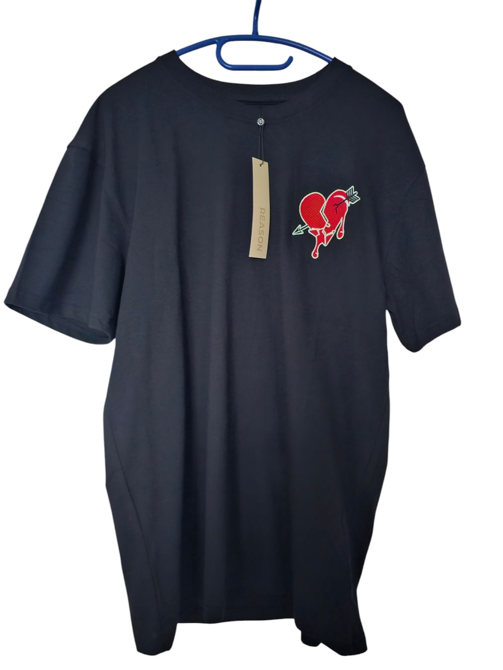 T-shirt: T-Shirt Heartless, Grösse L – Nuovo e nell'imballaggio originale da Langenthal venduto da SecondChanceShop