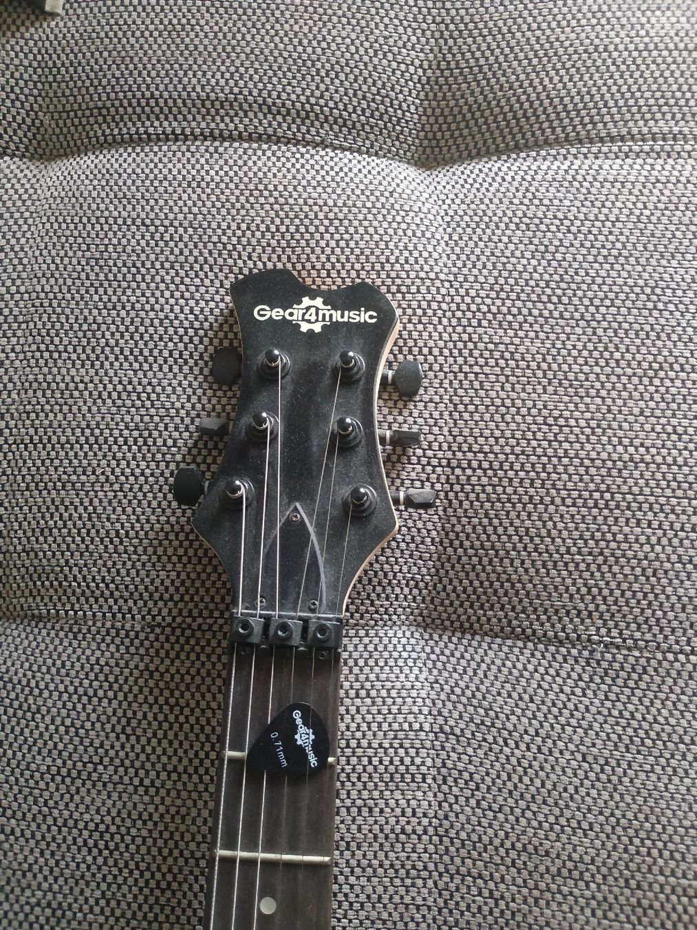 Musikinstrumente: E-Gitarre – Gebraucht aus Schaffhausen von gen_267m 2