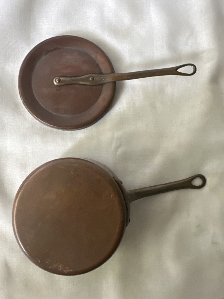 Padelle: Antike Kupferpfännchen mit Deckel, Durchmesser 10 cm – Usato da Zürich venduto da Chaeffeler 3