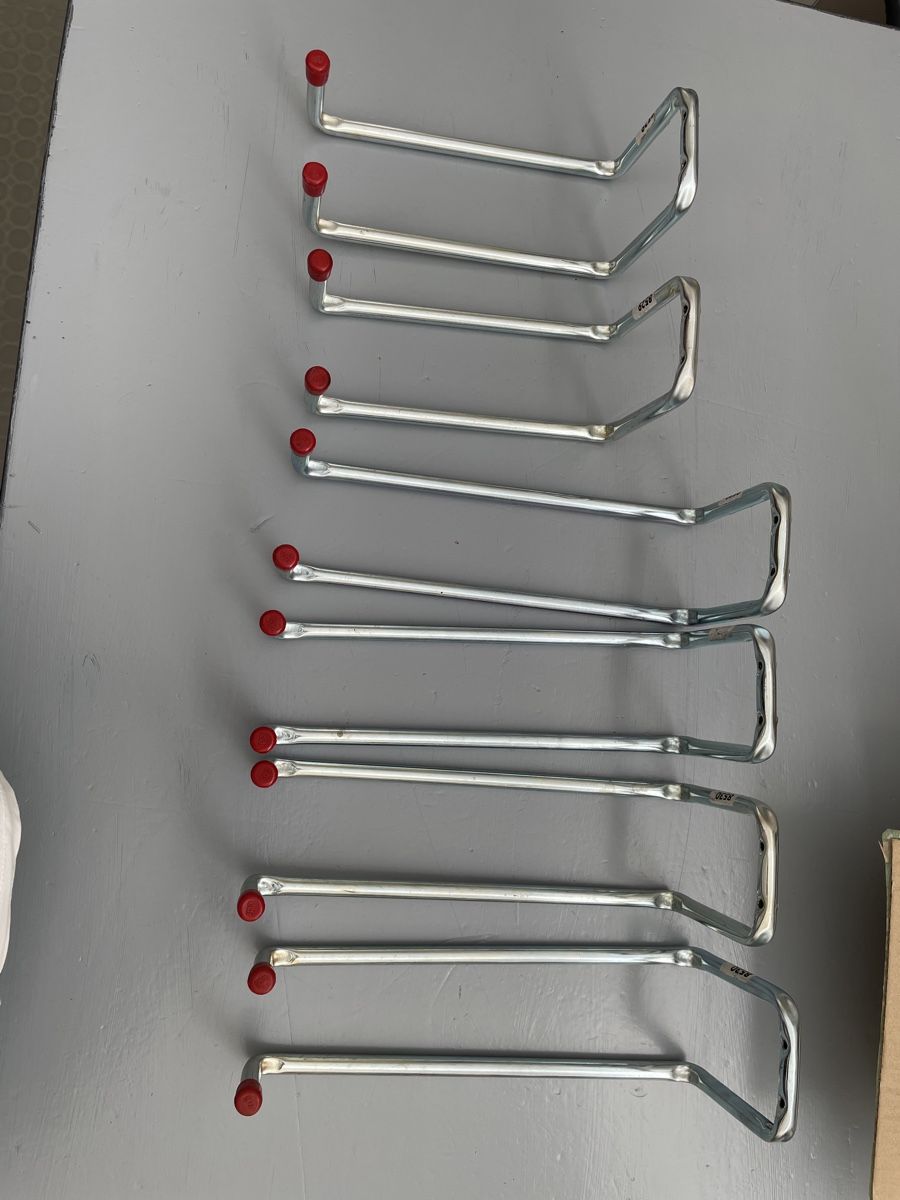 Supporti per biciclette: Velo - Reifen Wandhalterung – Nuovo e nell'imballaggio originale da Zürich venduto da Danokiko