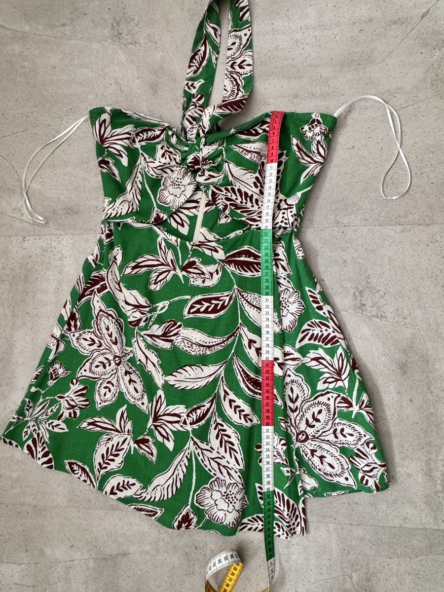 Zara Tute: Kurzer Jumpsuit Zara gr.M – Usato da Samedan venduto da lau_q8yh 5