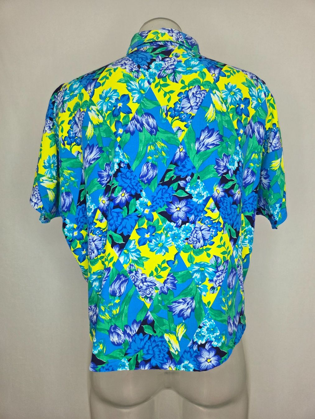 Camicette: Vintage Blumenbluse – 90er – Usato da Bern venduto da -Aniko- 2