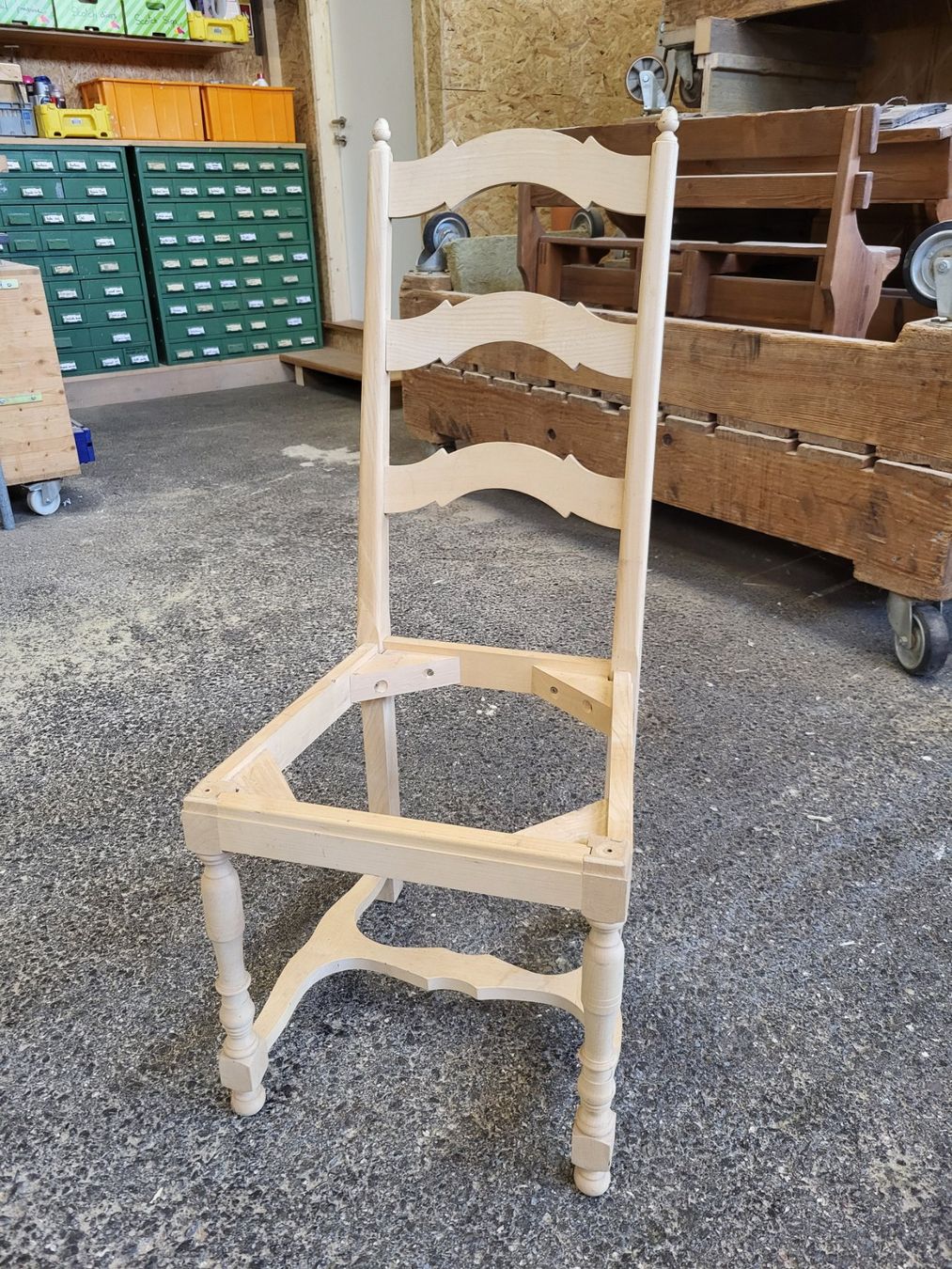 Chaises: Chaises Louis XIII – D'occasion à Broc par noel-bugnard