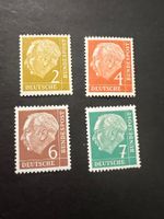 Deutsche Bundespost kl. Lot ** Luxus  (2200)