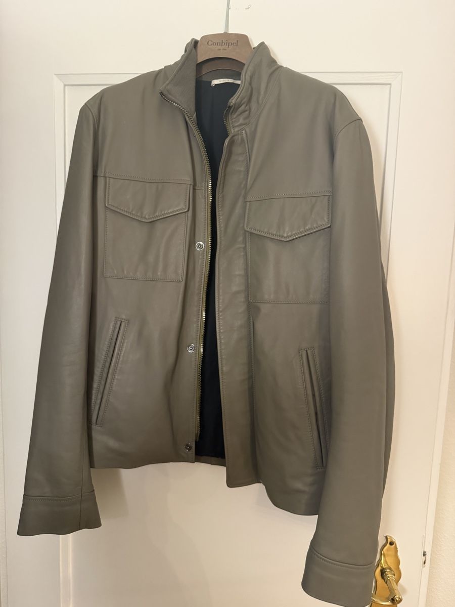 Corneliani Giacche: Lederjacke aus Lammleder Corneliani Grösse 48 – Usato da Zürich venduto da Glamour2019