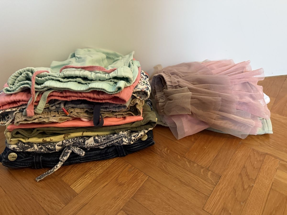 Lotti & Set di vestiti: Mädchen Kleiderpaket, Grösse 86 – Usato da Flawil venduto da SMG13 4