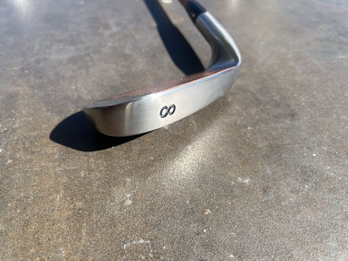 Mazze & Set: Golfschläger Backfire Hickory  Eisen 8 Rechtsausleger – Nuovo (secondo la descrizione) da Schinznach Dorf venduto da Hurricane33