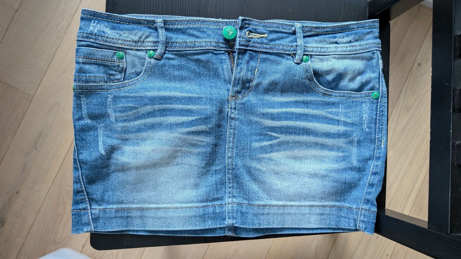 Jupes: Jeansrock mini – D'occasion à Landquart par raa_g5ms 1