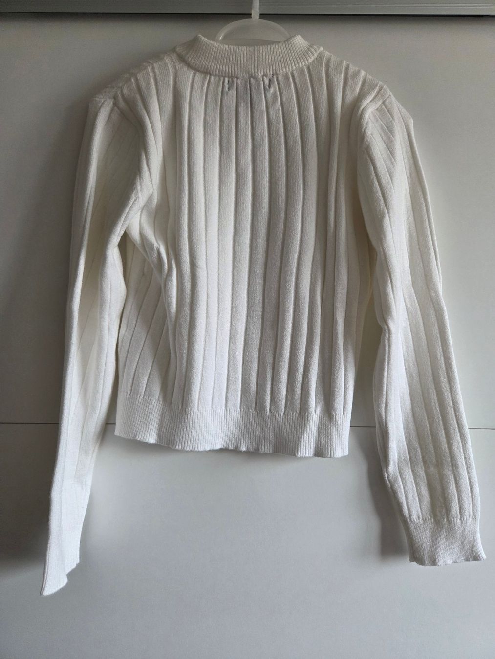 Primark Pulls & Sweat-shirts: Pull blanc côtelé Taille XS – Neuf (Voir description) à Chavannes-Renens par mau_8rwz 1