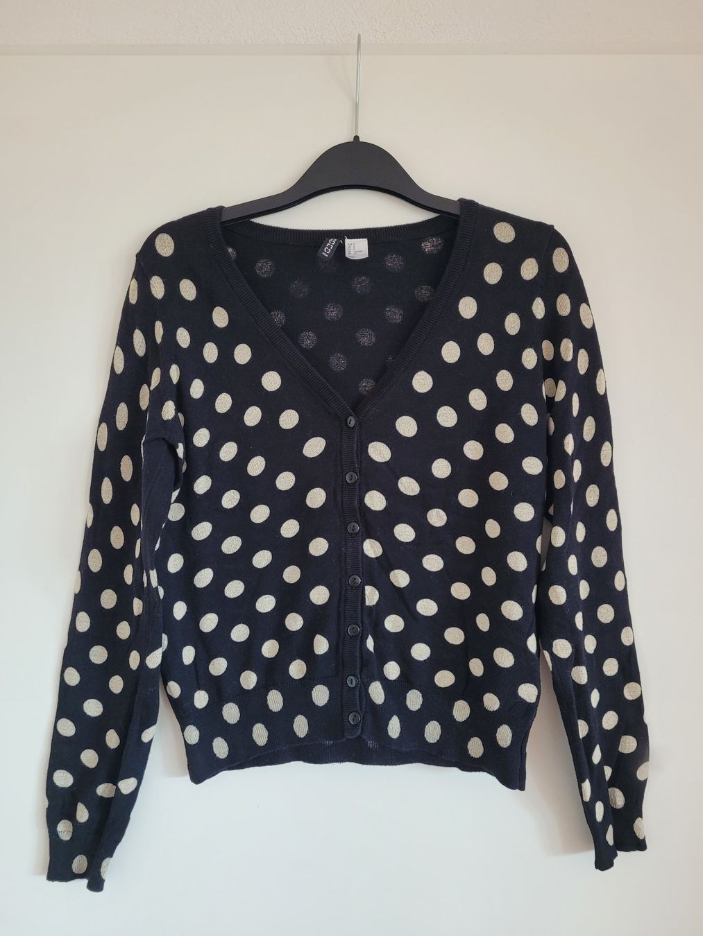 H&M Maglioni & Felpe: Cardigan à pois – Usato da Villars-sur-Glâne venduto da ninisabri