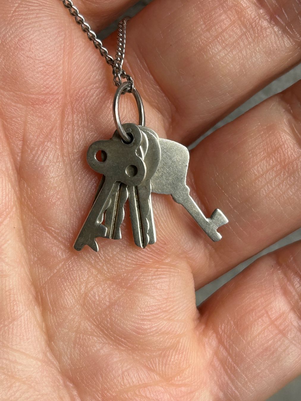 Colliers: Silberkette KEYS (45cm) – D'occasion à Laufen par Bellavitaboom 6