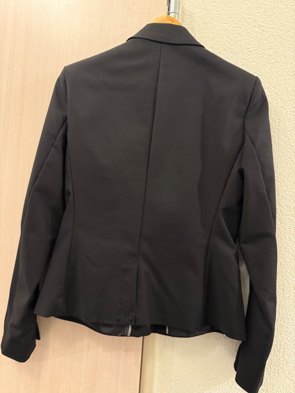 Mango Giacche: MANGO DAMEN BLAZER – Usato da Zürich venduto da flo_7cvq 1