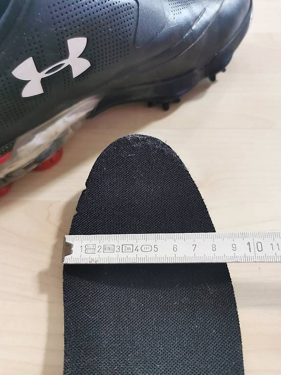 Under Armour Scarpe da uomo: Golfschuhe Under Armour, Grösse 8/ 42.5 – Usato da Scheuren venduto da JanaBuerki 4