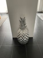XXL Ananas Deko aus Globus Deko Verkauf