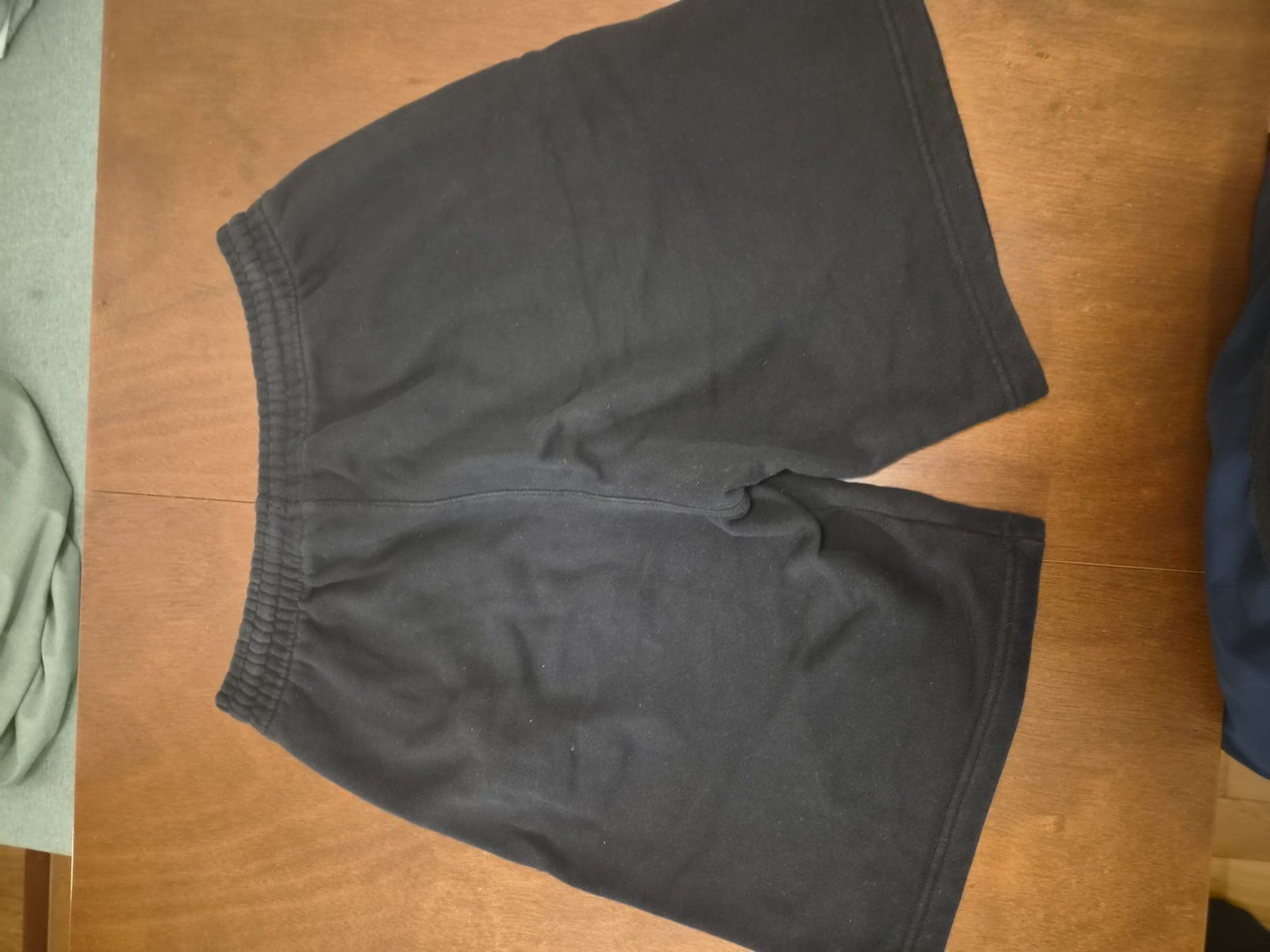 Adidas Hosen: Adidas Shorts M – Gebraucht aus Dübendorf von jon_p8yl 1
