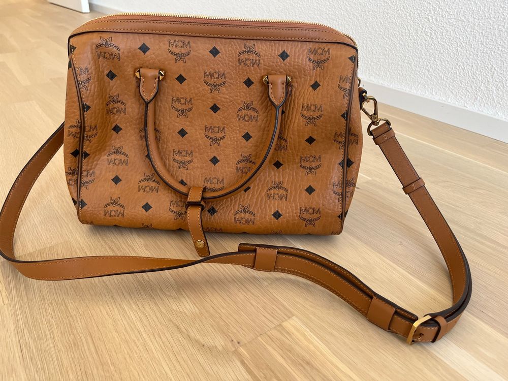 Mcm Sacs femmes: Gepflegte MCM Tasche – D'occasion à Muttenz par Mi_iji 3
