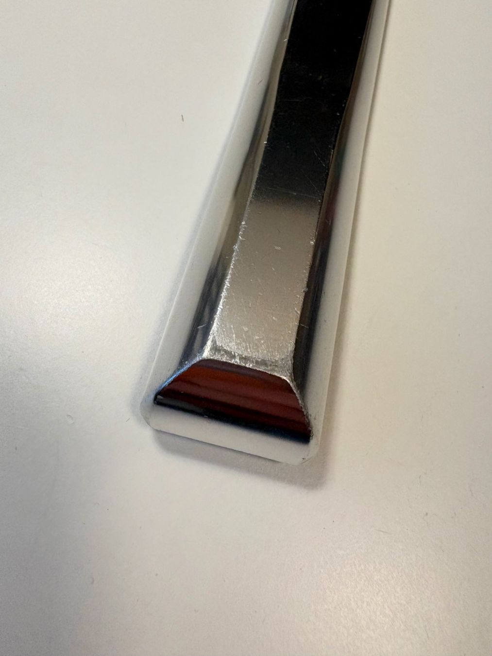 Bang & Olufsen Telecomandi: Bang & Olufsen - BeoRemote One - Alu – Usato da Zürich venduto da NikolasK 5