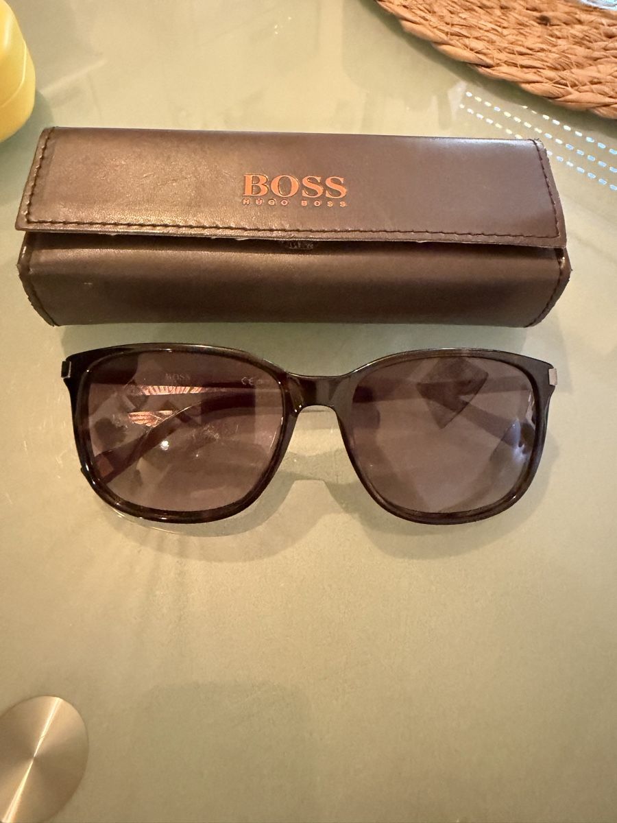 Hugo Boss Occhiali & Lenti: Hugo Boss Sonnenbrille – Usato da Basel venduto da Brunner.T