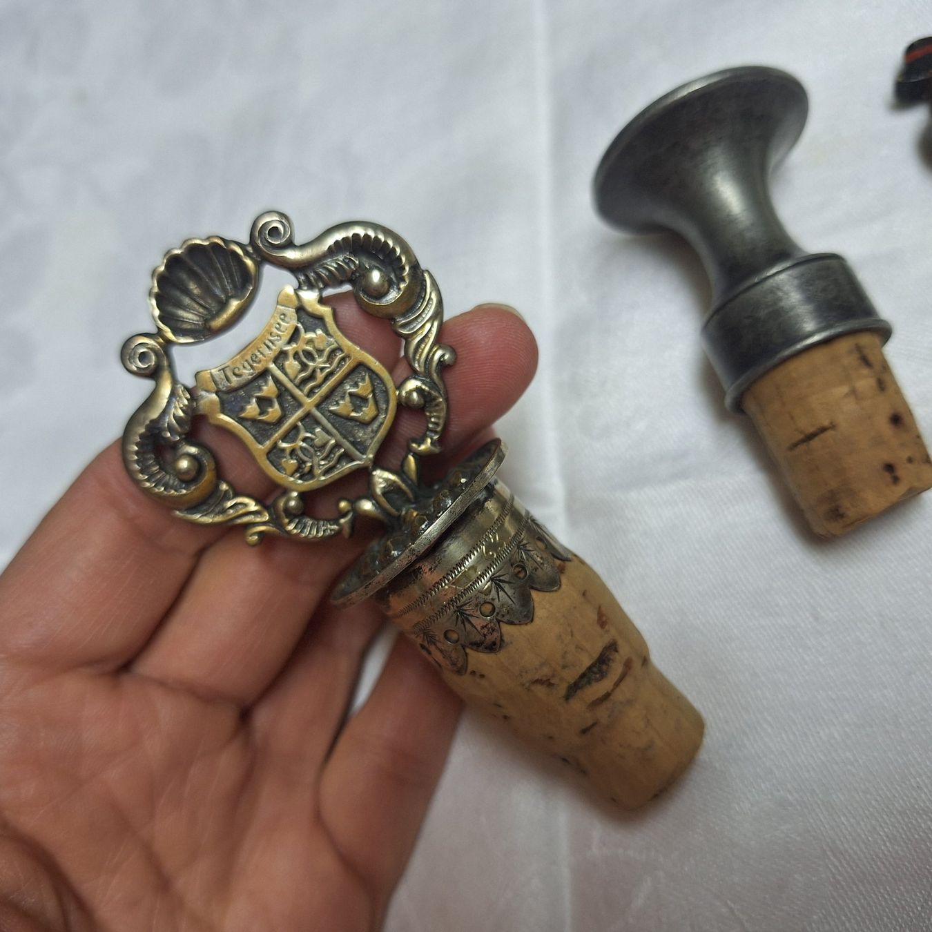 Apribottiglie & Tappi per chiusura: Diverse originelle Sammler Korkenzapfen – Usato da Winterthur venduto da Goldpipau 3