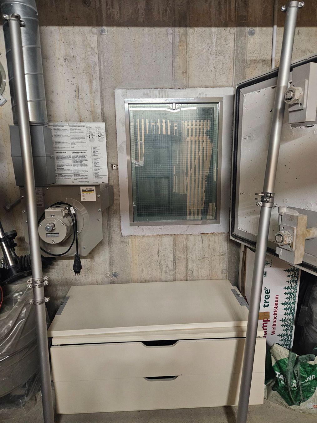 Ikea Garderobe: Ikea Garderobe Stolmen – Gebraucht aus Bülach von jan_2xn9 1