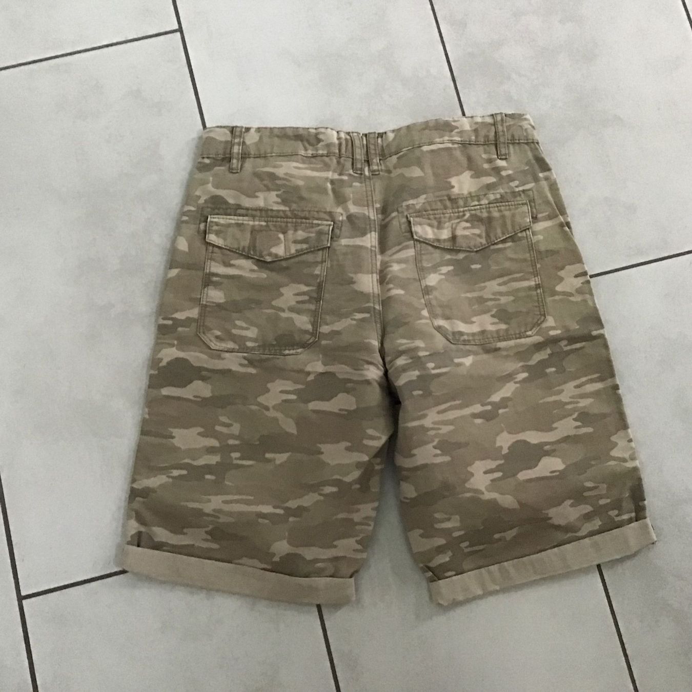 C&A Pantalons: Bermudas  176 – D'occasion à Trimbach par Mery70 1
