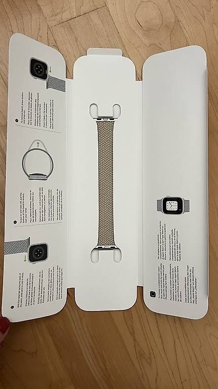Bracelets: Apple Watch Solo Loop Armband 41mm beige Gr. 7 – D'occasion à Volketswil par oli_l2zq 3