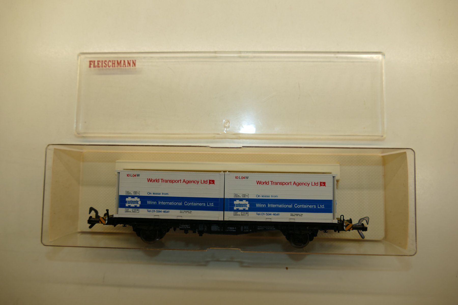 Fleischmann Modellini di ferrovie: Fleischmann H0: Containertragwagen "World Transport" – Nuovo e nell'imballaggio originale da Niederhasli venduto da rail-duerst