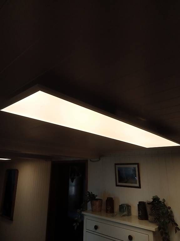 Lampadari & plafoniere: LED Aufbaupanel 120x30 cm 2 Stück – Usato da Rothenburg venduto da Delacom 2