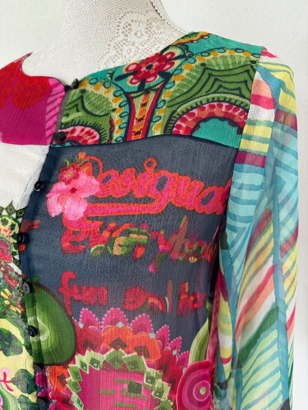 Desigual Blusen: Desigual Bluse Gr. M 40 Polyester – Gebraucht aus Kirchdorf AG von coco123 1