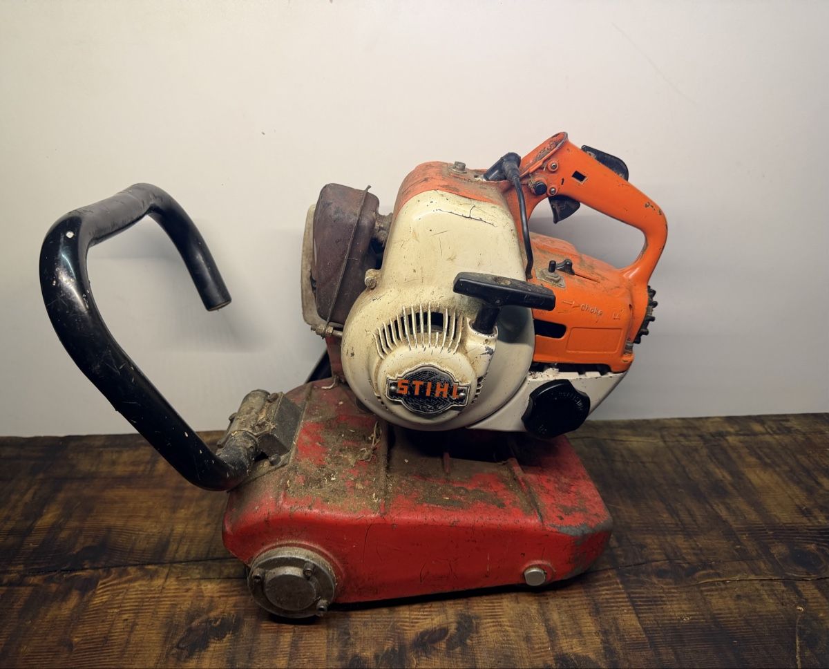 Stihl Scies: Stihl 08 Biber , Entrinder – D'occasion à Valzeina par 72Max13 3