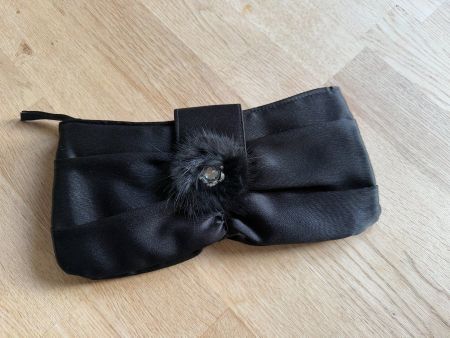 Kleine Schwarze Clutch - wie neu
