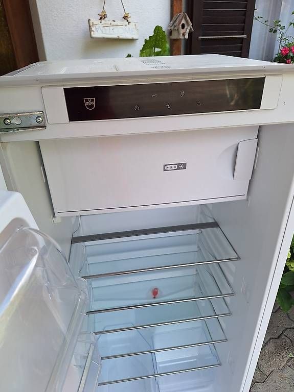 Frigoriferi: Kühlschrank ZUG – Usato da Uetendorf venduto da Albi125 1